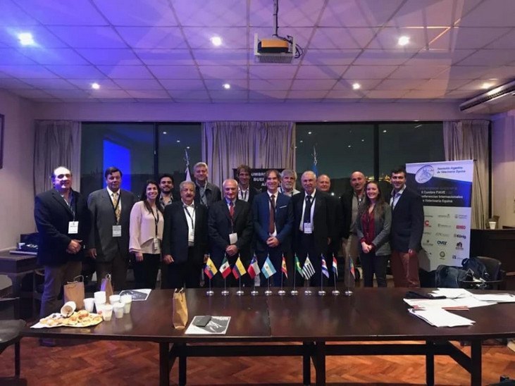 Éxito de la ​II Cumbre Iberoamericana de Asociaciones de Veterinarios de Équidos